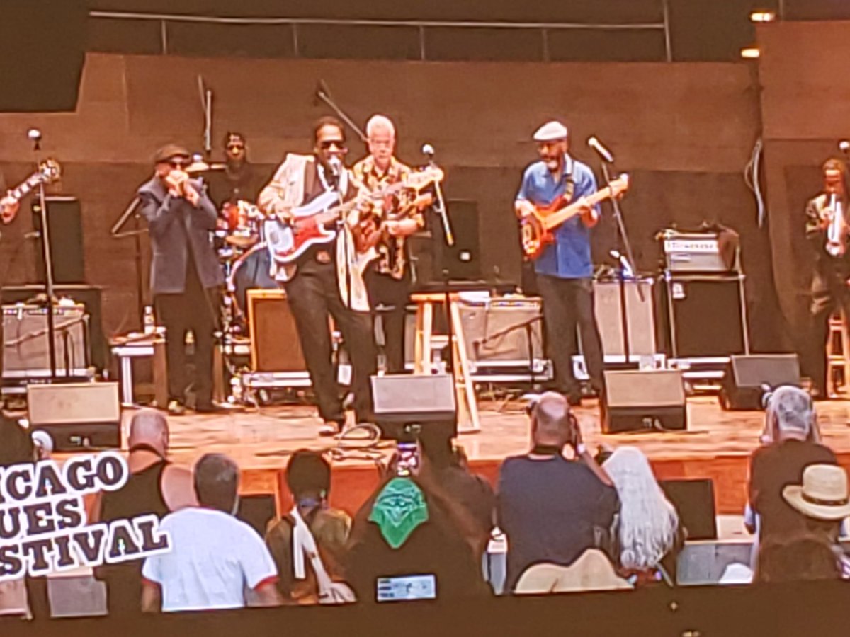 Having a great time at the #ChicagoBluesFestival. Watching Muddy Waters' son @mudmorgan and HE IS GOOD!