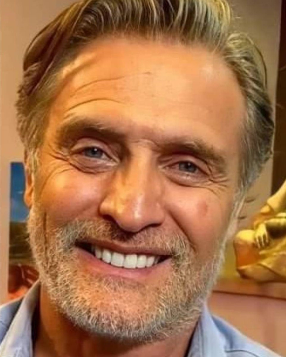 JSolerFansEspa's tweet image. Que ningún motivo te aleje de la verdad, de esa amistad que tu decides si es infinita...si se queda o se va. Solo tu tienes capacidad para que la indiferencia, no pueda triunfar...

Publicado por Luisa
@JSolerFansEspa