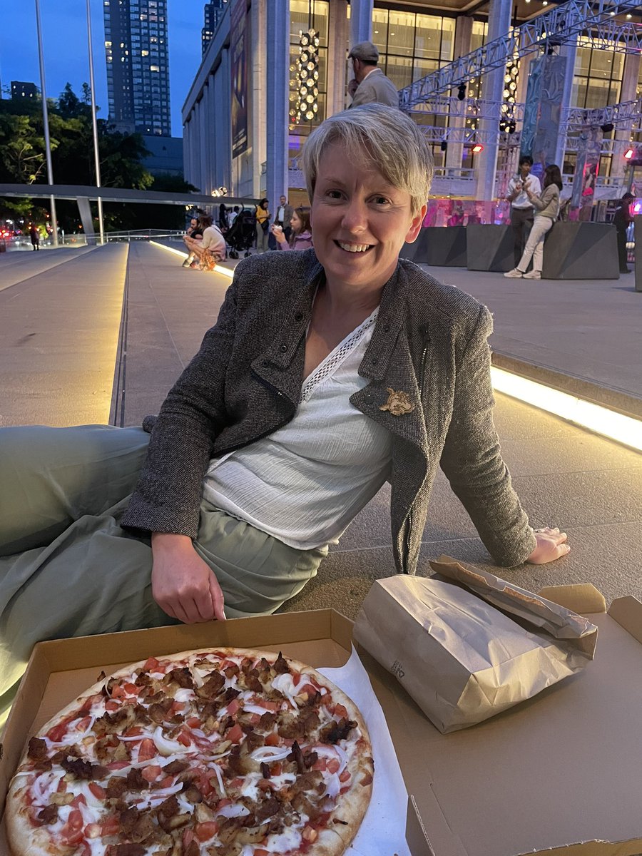 And we’re off! Getting a bit of #nyc air (&amp; cheesy pizza), ready for <a href="/TheTonyAwards/">The Tony Awards</a> tomorrow night. Excited and honoured to be a nominee for <a href="/LifeOfPiBway/">Life of Pi Broadway</a> 🤩
