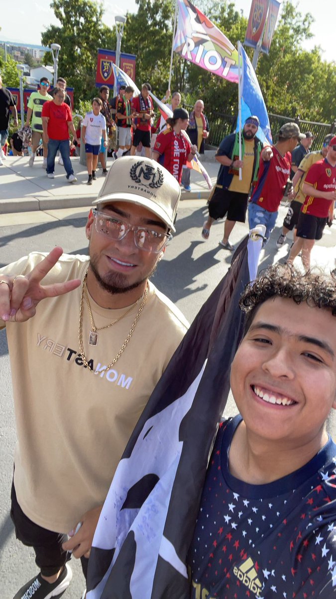 Don’t mean to brag but I got a photo with Chicho🙏🏽#rsl