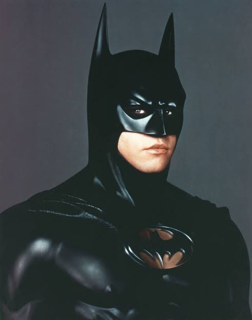 TheCinephiler's tweet photo. People are currently watching near complete copies of both #ReleaseTheAyerCut &amp; #ReleasetheSchumacherCut 

Both of these films include more Batman &amp; Joker, 2 of DC’s biggest money making characters so I think it’s pretty obvious to drop these on streaming @wbd @DavidAyerMovies https://t.co/EqetRAuvuB