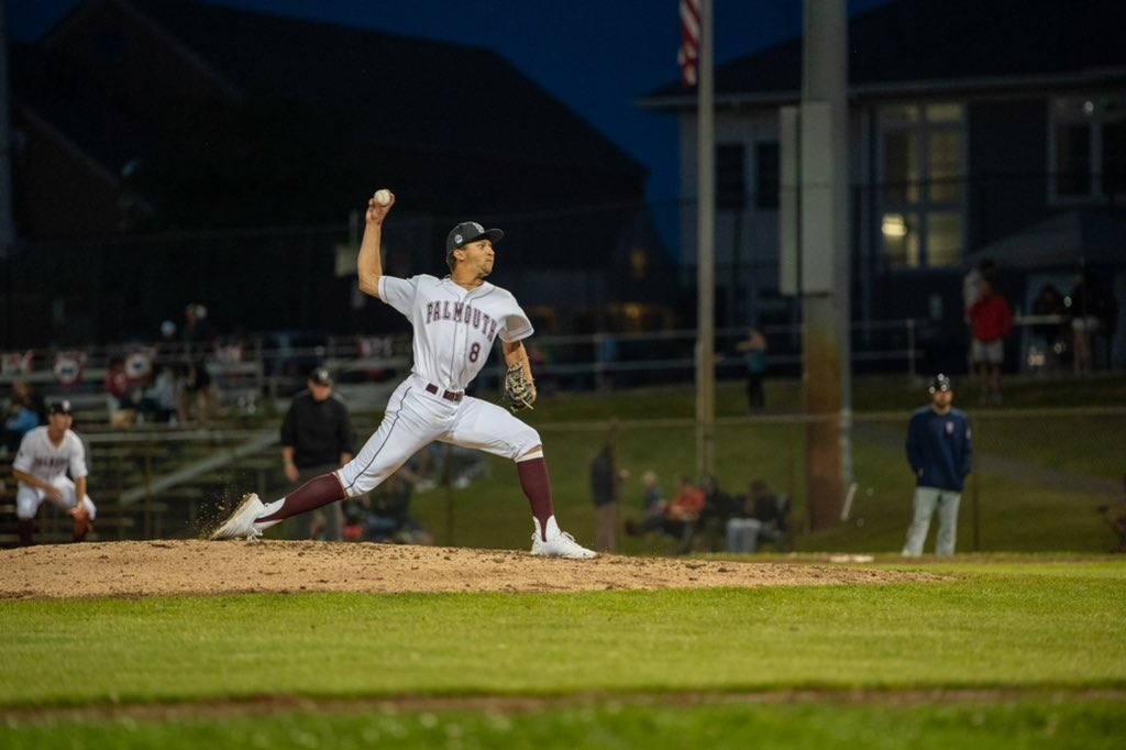 IMMACULATE!

Paul Bonzagni strikes out the side on 9 pitches to complete the immaculate inning in the 9th!

#RollDores | @PaulBonzagni