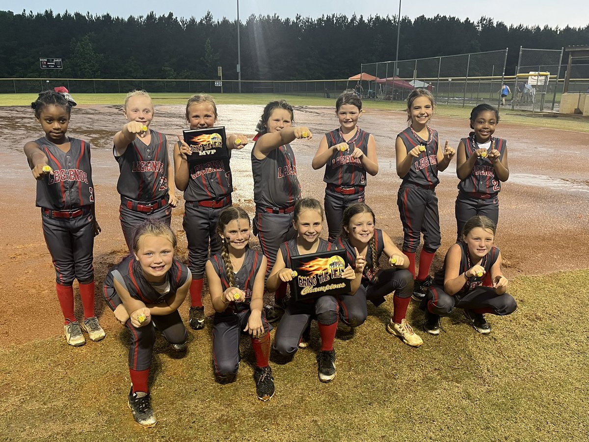 Legends14Lex's tweet photo. So proud of this team for winning #usfa  Bring the Heat tournament in Ripley Mississippi! Great job girls! https://t.co/QjtkMxwOCD