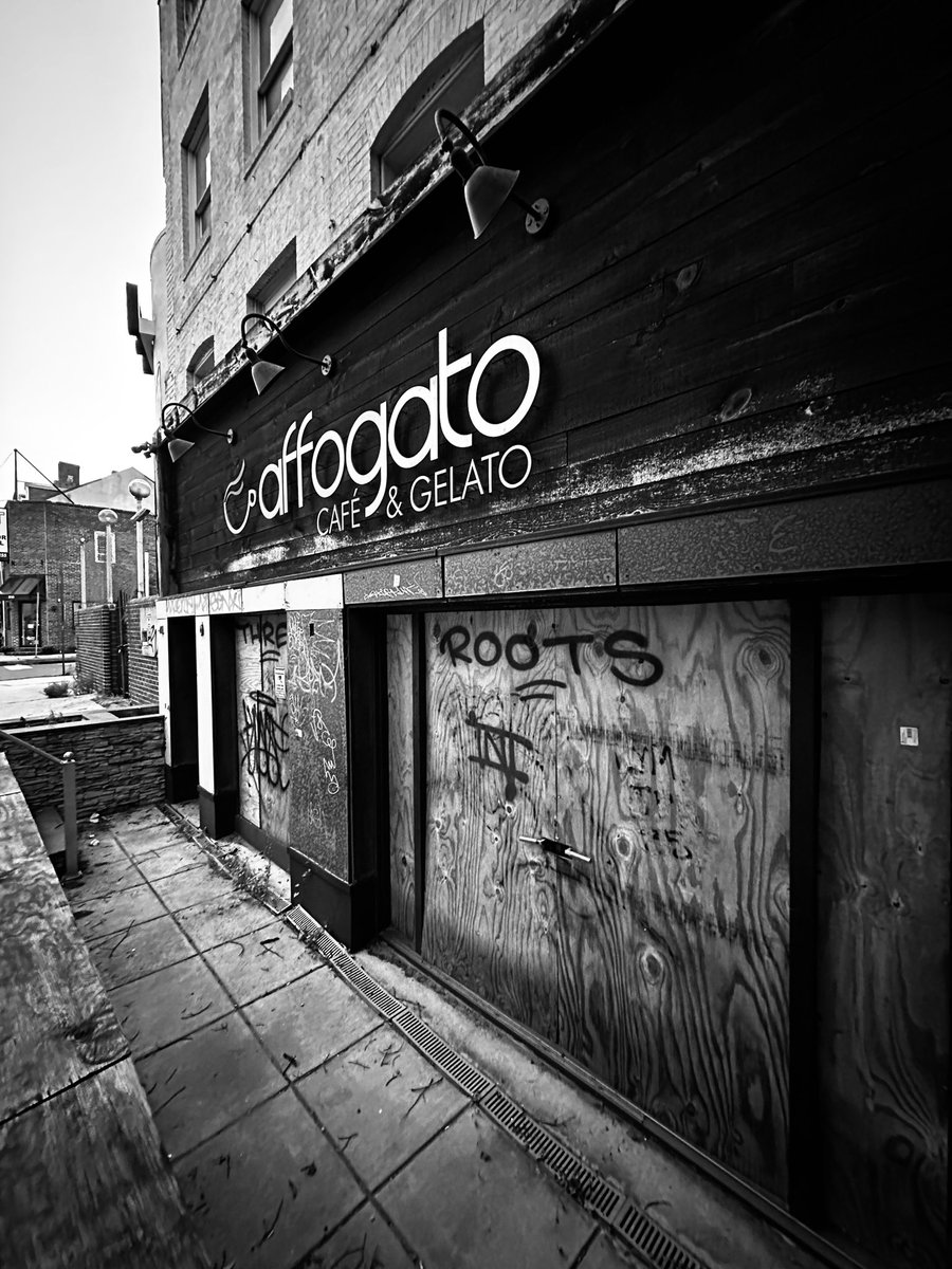 Philip Muriel tweet media