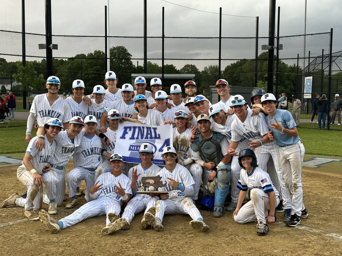 Congratulations to <a href="/FHSCoachZBrown/">Franklin High School Baseball, MA</a> on a hard fought 2-1 victory over a tough @BRRHSBaseball team in the <a href="/MIAA033/">MIAA</a>  D1 Elite 8 game!! Now, Final Four bound!!! Date/Time/Location is TBD.  Let’s go Panthers!!💙🩵🤍⚾️