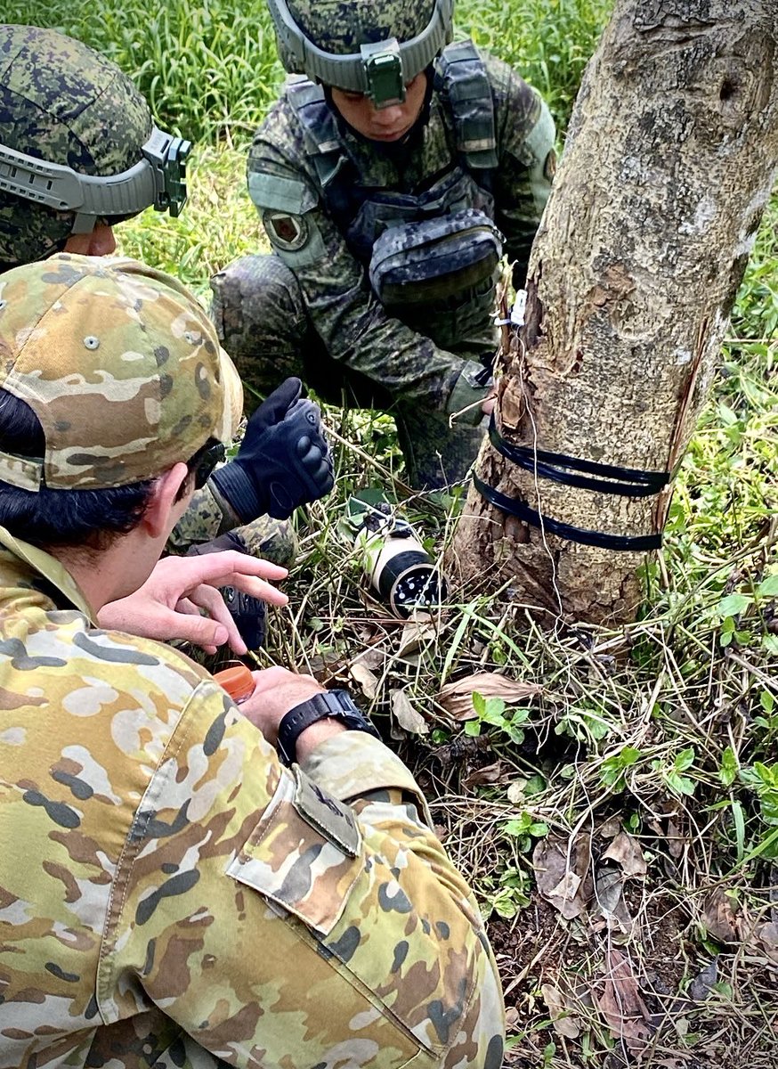 Brigadier Ben McLennan (@3brigadetsv) on Twitter photo Great to see our Sappers from 3 CER deployed in the Philippines, conducting combat engineering training with trainees from the <a href="/yourphilarmy/">Philippine Army</a> 2nd Infantry Jungle Fighter Division 🇦🇺🇵🇭 Great to see our Sappers from 3 CER deployed in the Philippines, conducting combat engineering training with trainees from the <a href="/yourphilarmy/">Philippine Army</a> 2nd Infantry Jungle Fighter Division 🇦🇺🇵🇭