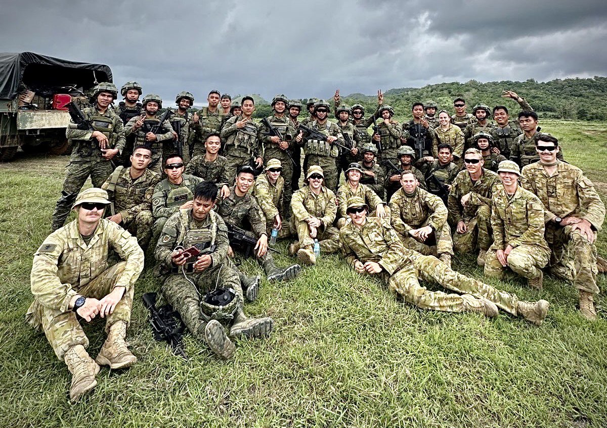 3BrigadeTSV's tweet photo. Great to see our Sappers from 3 CER deployed in the Philippines, conducting combat engineering training with trainees from the @yourphilarmy 2nd Infantry Jungle Fighter Division 🇦🇺🇵🇭 https://t.co/nSZP2ljAPL