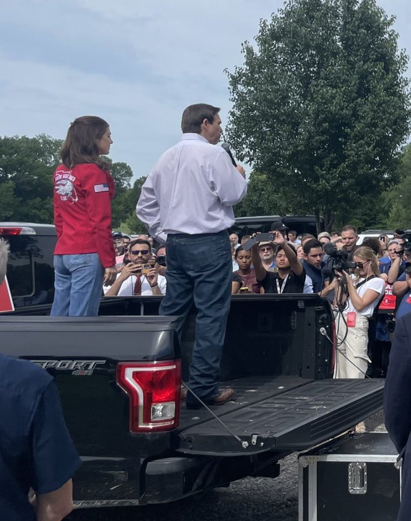 miguelifornia's tweet photo. "Talk from a truck, you'll seem taller'

🐊 #DeSantis solutions https://t.co/eSiXMXS51w