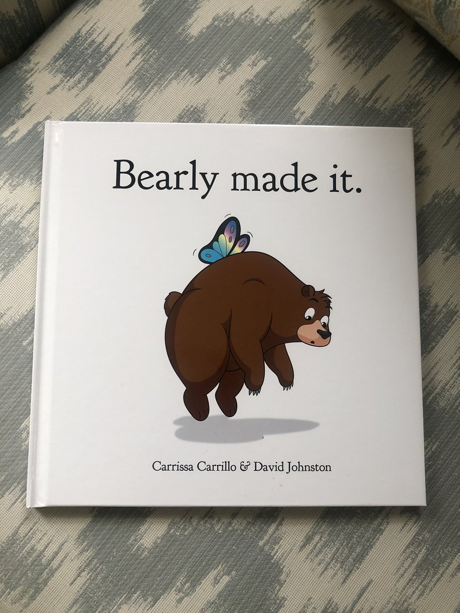 beccaliao's tweet image. The level of creative talent in the @Sagaxyz__ ecosystem is staggering. I thought I was catching up with @ARC_H1VE Founder &amp;amp; CEO David Johnston abt all things crypto &amp;amp; multiverse music collabs

Then he gifts me his children’s book, Bearly made it, autographed &amp;amp; all 🤯🎨🤗