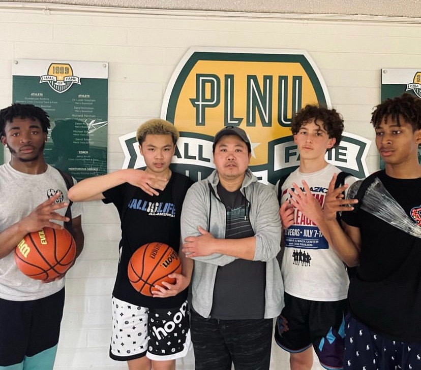 Light 4-0 this weekend <a href="/plnubasketball/">Point Loma Basketball</a> team camp‼️