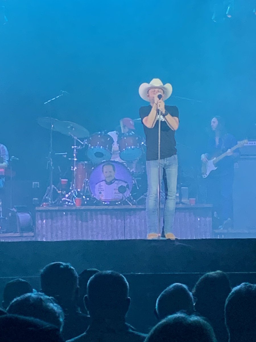 Tim Bryant tweet media