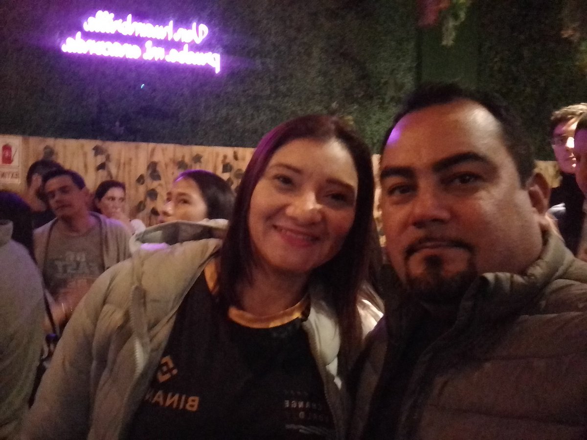 Viajesdanny's tweet photo. @BinanceES #binanceMeetuplima https://t.co/b3yJGqE4zJ