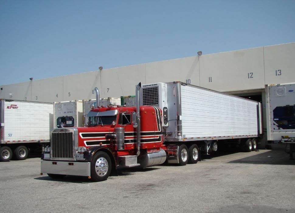 Fineee 359!!

#thedirtyoldtrucker #oldschooltrucks #oldtrucks #oldschooltruckers #oldschooltrucking #peterbilt #peterbilttrucks #peterbilt359