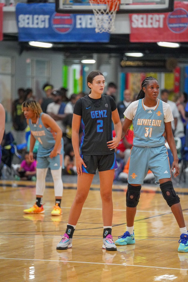 Bash Hudson (@bashhoopsne) on Twitter photo ๐Bash Favs: Prime Event East๐
Day 1
Big fan of these Day 1 performers! ๐ฅ
Tomorrow we see who takes home the ๐
Katie Collins โ24 ๐ธ
Cam Nelson โ25
Zahra King โ24
Ashley Dinges โ25
Natalia Hall Rosa โ25
Daniella Matus โ25
Jaidyn Harper โ24
<a href="/Jersey_gemz/">Jersey Gemz</a> || <a href="/ESBC_BlueFlames/">Empire</a> || ๐Bash Favs: Prime Event East๐
Day 1
Big fan of these Day 1 performers! ๐ฅ
Tomorrow we see who takes home the ๐
Katie Collins โ24 ๐ธ
Cam Nelson โ25
Zahra King โ24
Ashley Dinges โ25
Natalia Hall Rosa โ25
Daniella Matus โ25
Jaidyn Harper โ24
<a href="/Jersey_gemz/">Jersey Gemz</a> || <a href="/ESBC_BlueFlames/">Empire</a> ||
