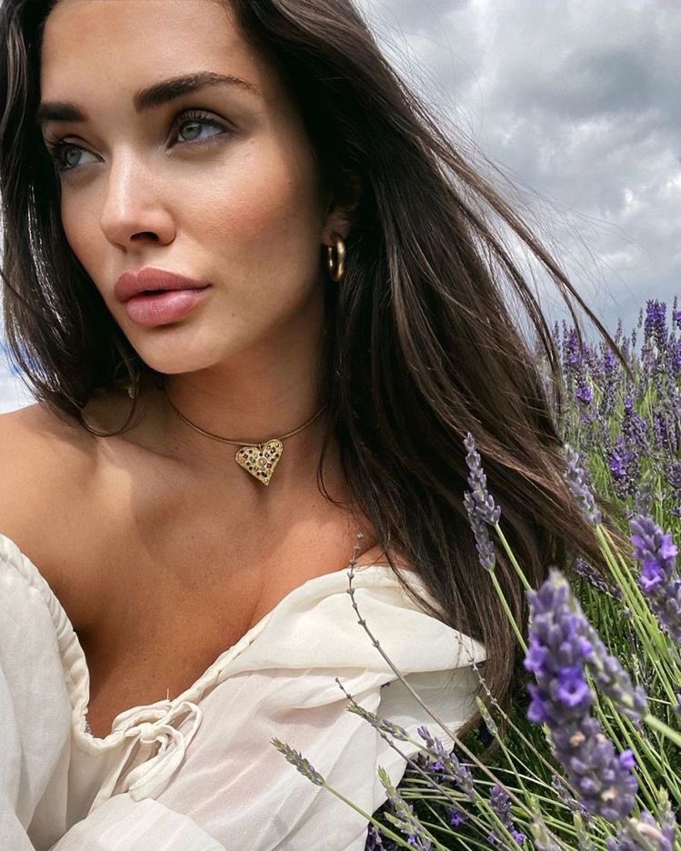 ⠀⠀⠀⠀⠀⠀⠀⠀⠀ 
⠀⠀⠀⠀⠀⠀⠀⠀⠀ 
⠀⠀⠀⠀⠀⠀⠀⠀⠀