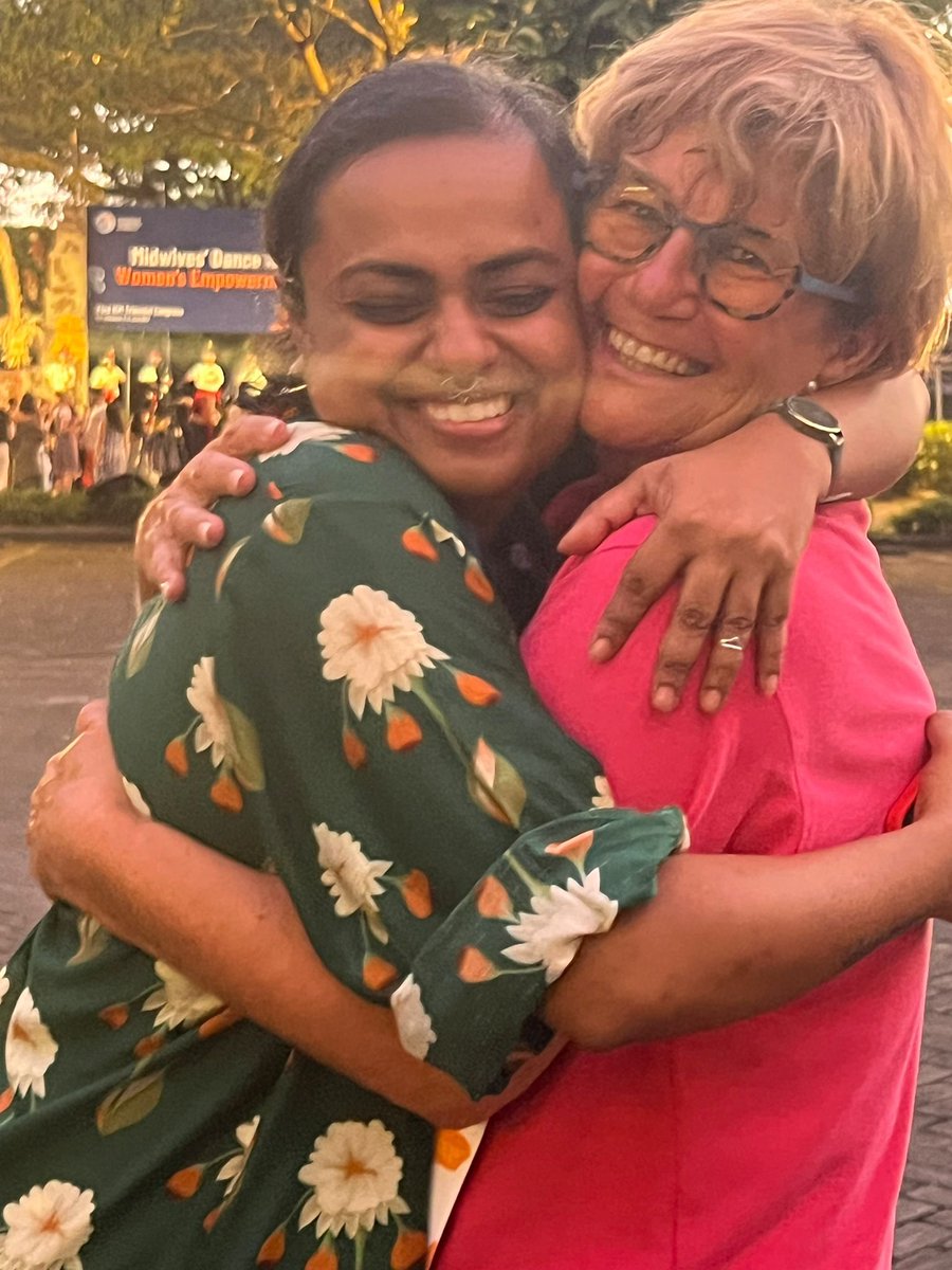 It’s difficult to put into words what these catch-ups around the world with @FrankaCadee & @sheena_byrom means to me. I probably go to midwifery conferences mainly to be refuelled with love & #compassion again. #ICM2023 #midwivesinBali @world_midwives