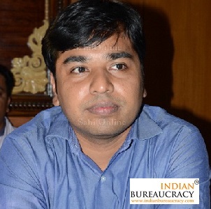 INDBureaucracy's tweet photo. Ujjwal Kumar IAS posted as DM & Collector - Firozabad, UP
https://t.co/sBpNBq1wvy
#6IAS #Bureaucracy #BureaucracyNews #CivilServant #IASAppointments #Indianbureaucracynews #transfernews #UjjwalKumarIAS #UPGovt https://t.co/WDuquVrRG8