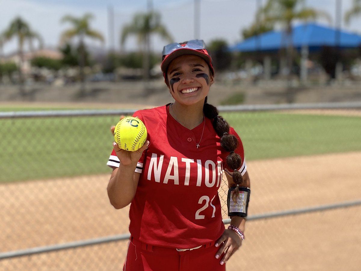 SpightJayda's tweet photo. Day 1 Dinger! #ZoomInToJune @TCSFastpitch #NationSoftball #2024 @Fullerton_SB @UCLASoftball @AztecSoftball @UNLVSoftball @UNC_BearsSB @Utah_Softball @UVUSoftball https://t.co/qCjzoSWqgg