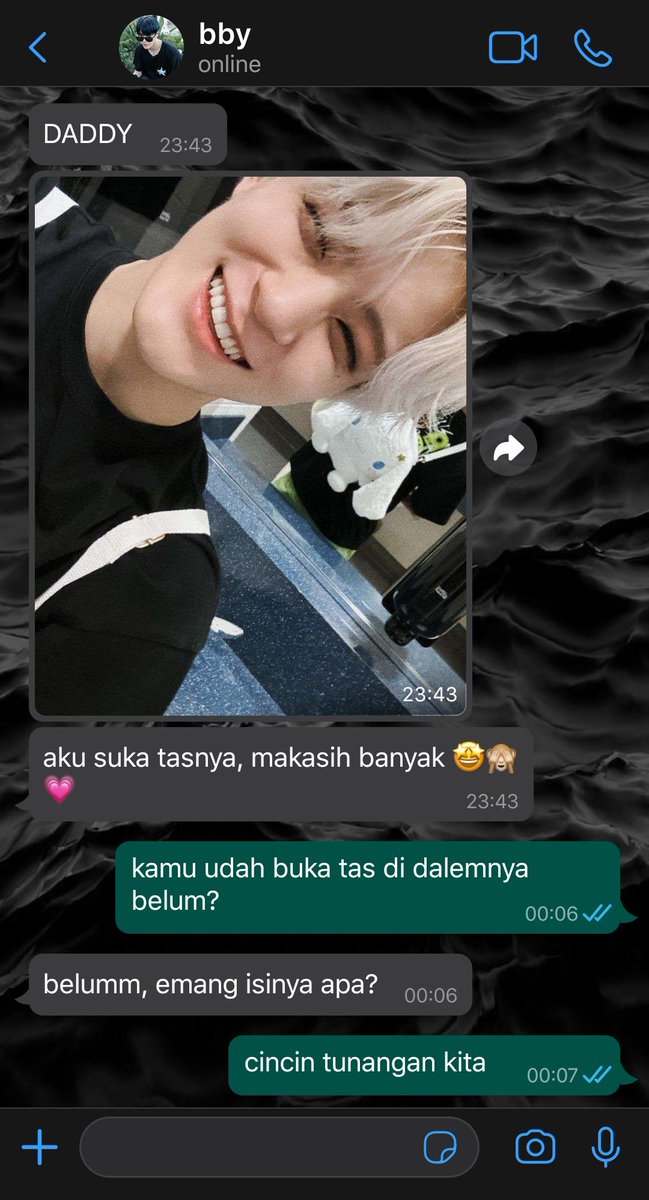 nonovvibe's tweet photo. jaemjen four tweets au
who's he?

tags: aboverse , omegaverse
by sen https://t.co/HBfGfgQtnF