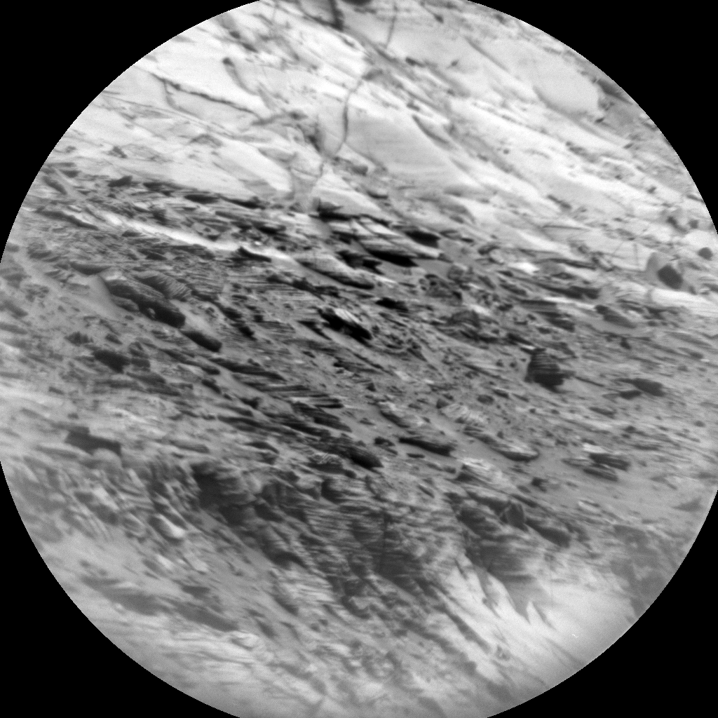 MarsMissionImgs's tweet photo. #CuriosityRover image taken on #Sol3563 at 12:29:23.746 PM with #ChemCam #Mars #NASA #Space https://t.co/xgRLEGnH8n
