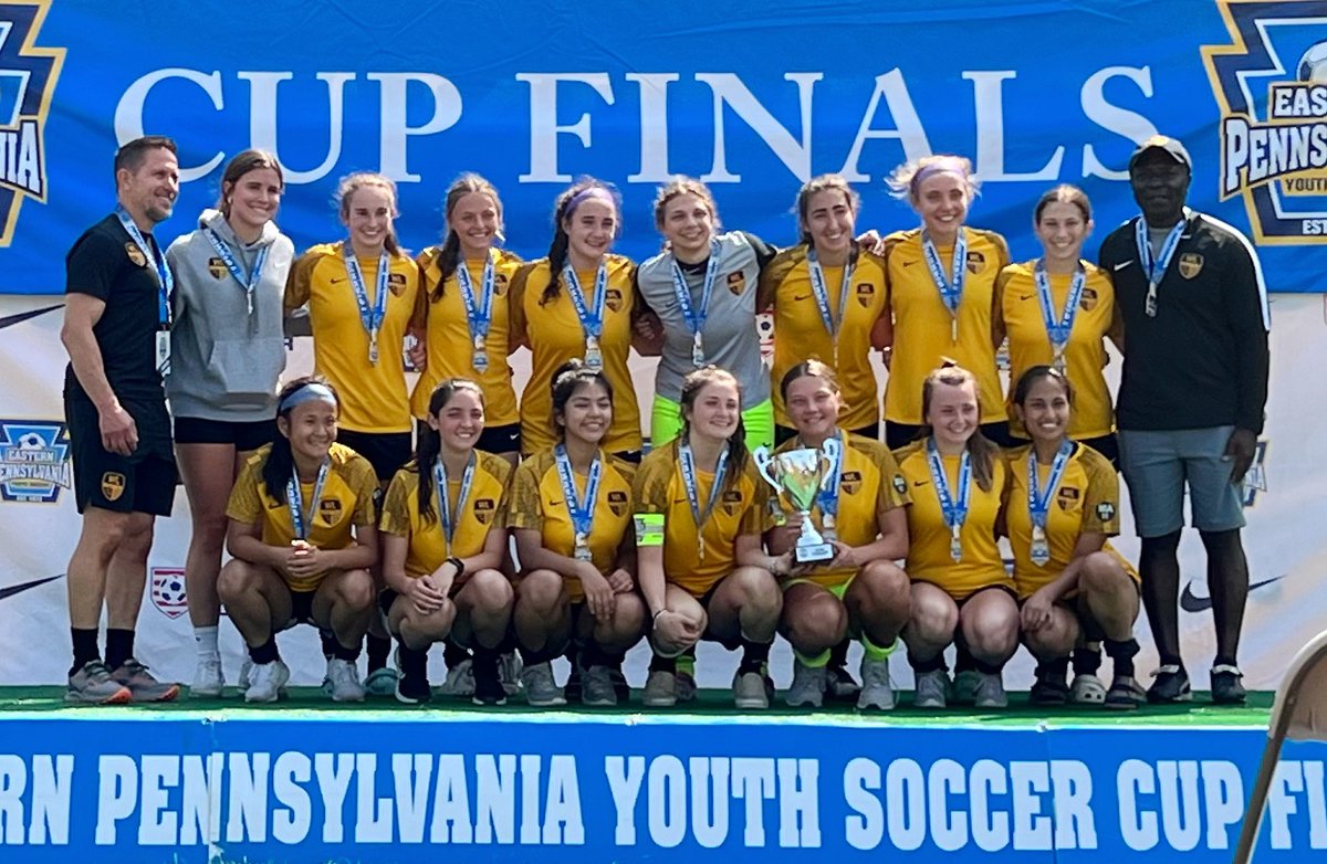 Incredible effort by all, but our 2004/05 girls fell just short of repeating as Champions. So proud of you all 👏

#wlusc #soccer #clubsoccer #presidentscup #statecup #finalists #girlssoccer