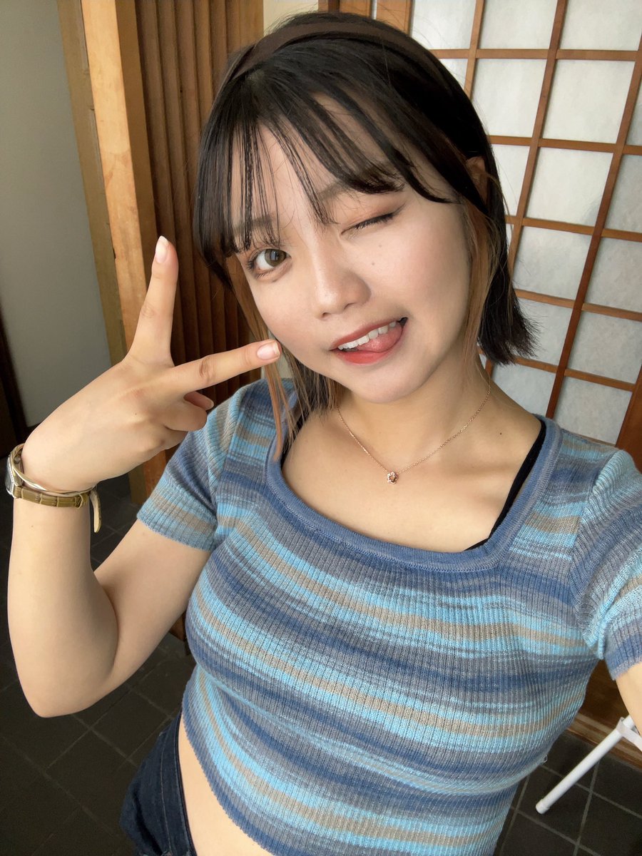 Post by しず on X: 💙好きな色は青