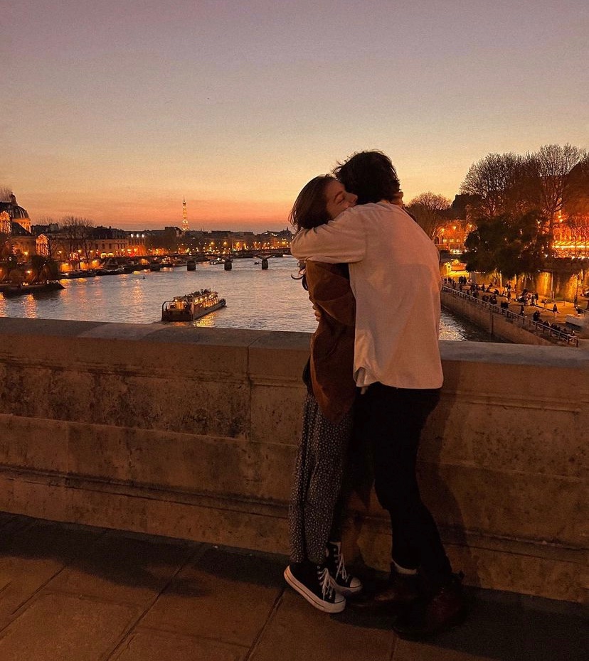 romsthinker's tweet image. januaryandrews via instagram: “me and you, in the city of love? I think this time I outdid myself in the romantic date.”