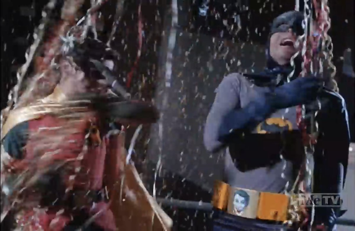 Not… STREAMERS!!! 😱 #MeTVBatman