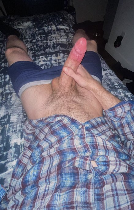 fuck, im horny🤭 https://t.co/w46iJIxClO