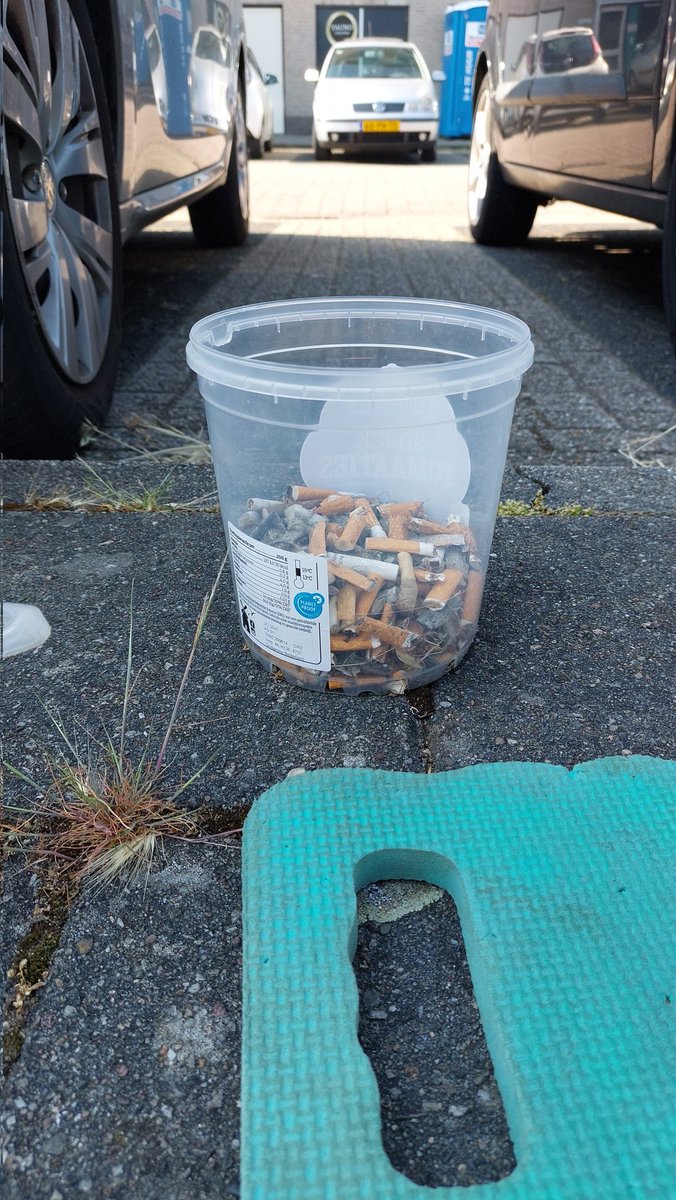 De tussentijd stand: 2.023 peuken. Eerste pauze gehad. Mikpunt is 3.500 peuken. 💪👊
#peukmeuk2023
#peukmeuk
<a href="/GocleanD/">Stichting GoClean De Liemers</a> <a href="/GemeenteDuiven/">Gemeente Duiven</a>