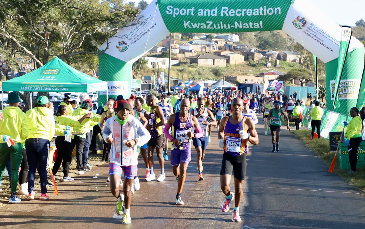 KZN Department of Sport, Arts and Culture is very much part of the Comrades Marathon hype gripping the country today through the provision of one of the key watering stations along the route of the grilling downrun.  #activeandwinningKZN #socialcohesion #ComradesMarathon2023
