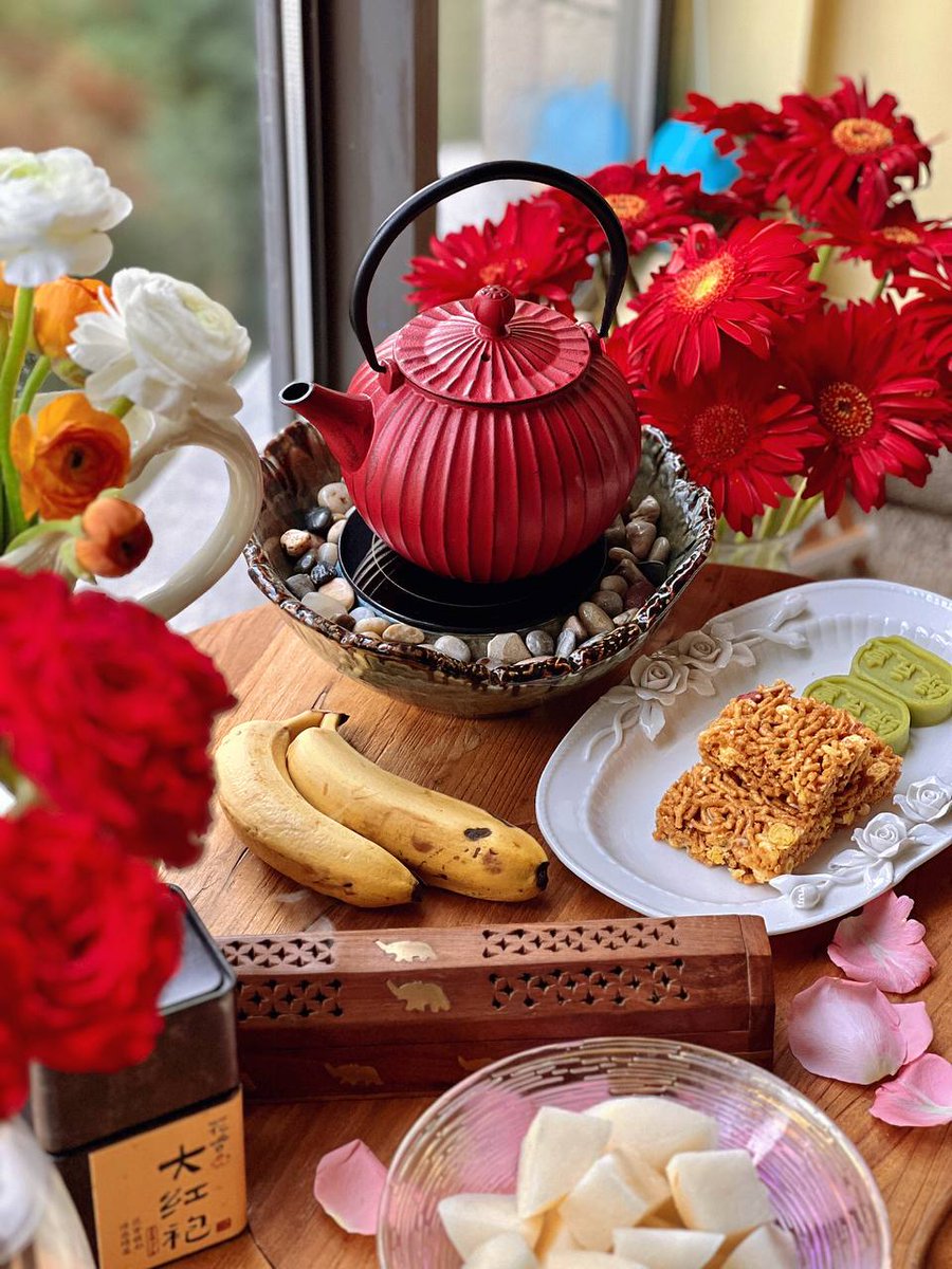 samhmwdy1's tweet photo. On sunny days, enjoy afternoon tea☕️ on weekends https://t.co/ZNt1Detpu6