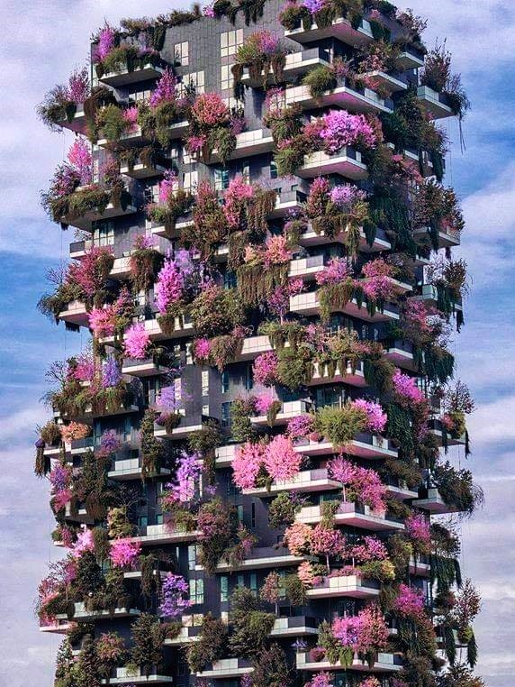 Milan, Italy...💙

Future World