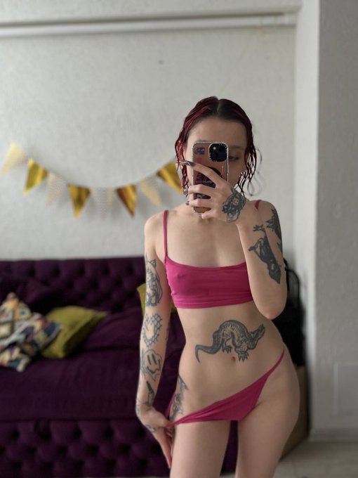 Снимем трусики ? https://t.co/u3v0D8HcHW<a href="/tag/%D0%BD%D1%8E%D0%B4%D1%81%D0%BE%D1%87%D0%B5%D1%82%D0%B2%D0%B5%D1%80%D0%B3"class="tags"><span>#нюдсочетверг</span></a>