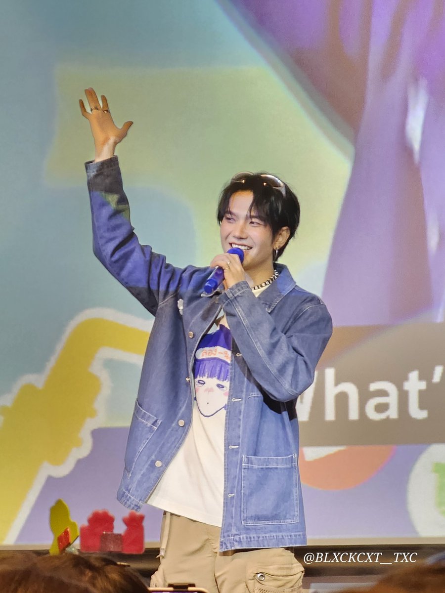 BLXCKCXT__TXC's tweet photo. ใครน่ารักให้ยกมือขึ้นนนนนน🫶🏻💙

#colorfulBUILDday

#BuildJakapan #Beyourluve
@JakeB4rever https://t.co/LaKGQc4hqe