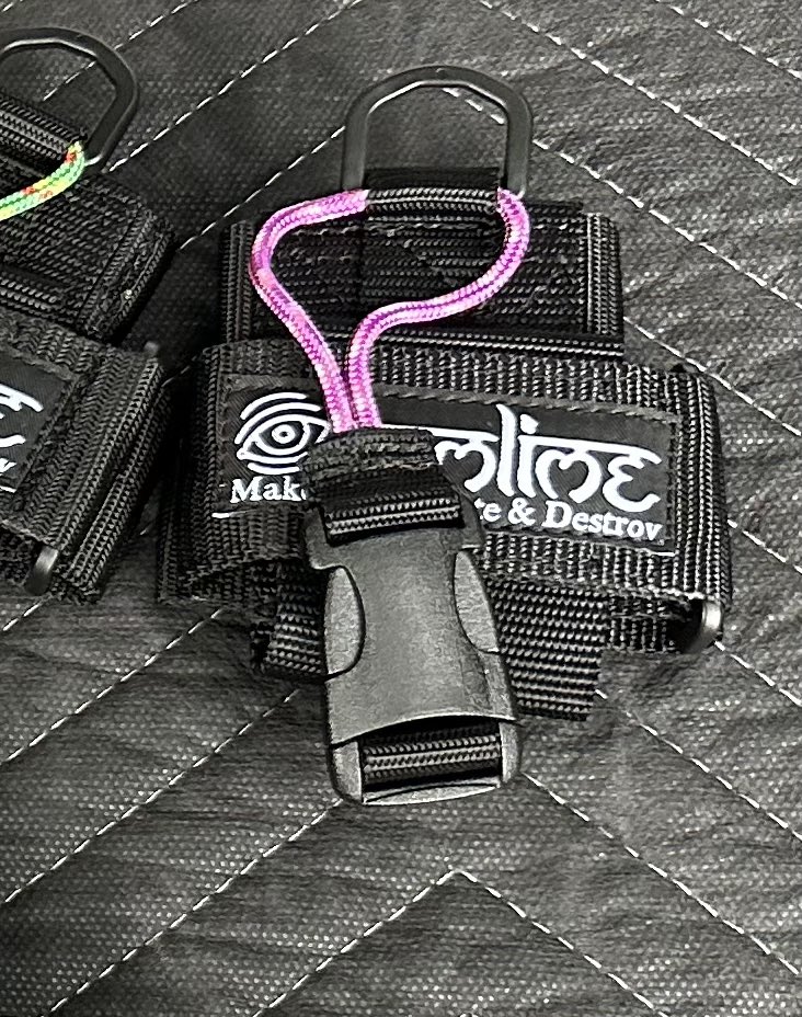 system_of_unity's tweet image. ワイヤレスポーチ
プロトタイプ出来てきましたー👍

現行Shure製ボディパックサイズです。

気になりましたらお声かけください🙇‍♂️