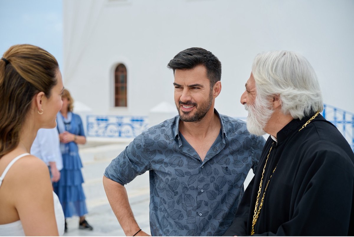 IIana @TorreyDeVitto liked the church! Will her and Mike #YannisTsimitselis say I do in Greece? #LovesGreekToMe #JuneWeddings