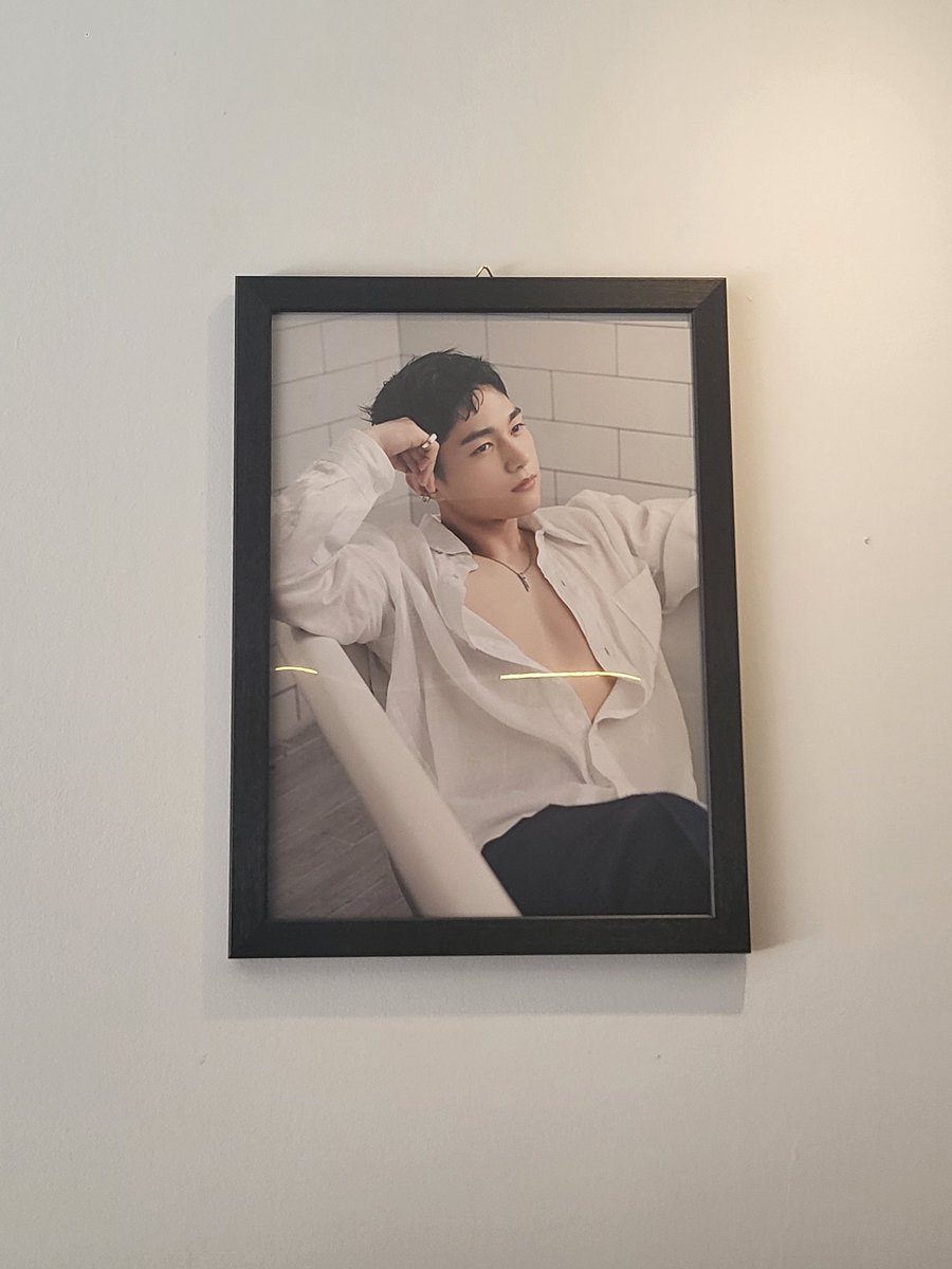 kms9292's tweet photo. 음료도 공짜?! 김명수 감동 심하다...
미공개 사진들이 너무 많아요.. 제발 팔아줘 액자도 팔아줘요
인피니트 13주년 축하해 고마워 사랑해💛

#인피니트 #김명수 #���
#인피니트가_빛나는_열세번째_여름
#여러분을_위한_명수의_작은_선물
#Happy_13th_Debut_Anniversary https://t.co/J80v7RRuYf