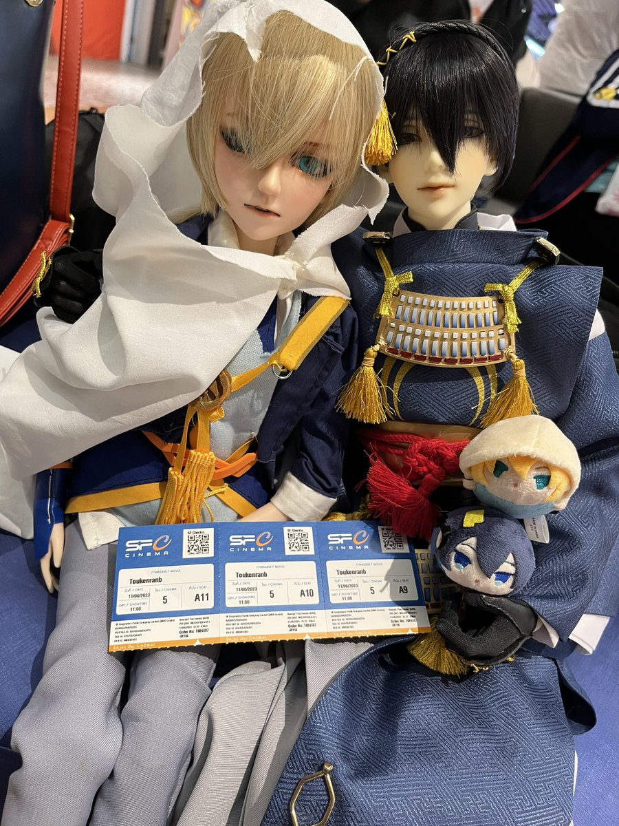 วันที่2~ เข้ามารอในโรงหนังแล้วค่ะ 🥰 #toukenranbu #ToukenRanbuTheMovie