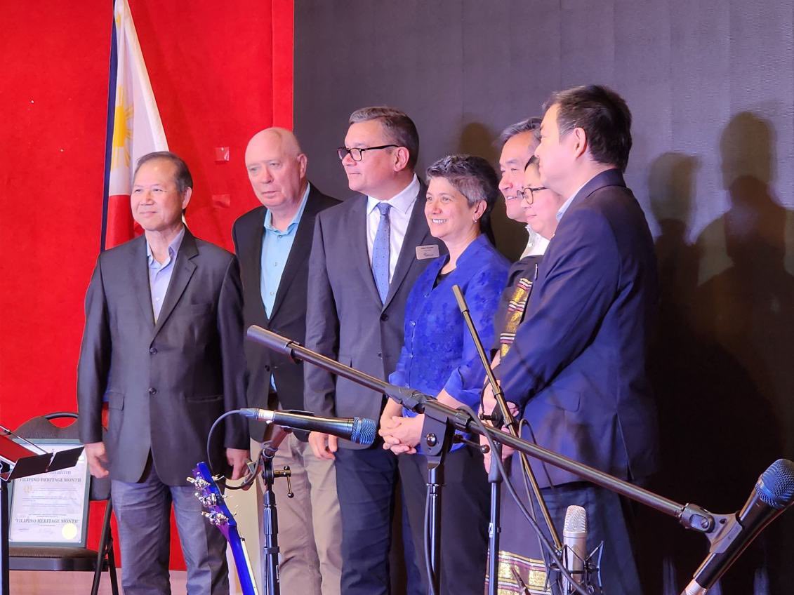 LennyNanZhou's tweet photo. Vancouver is gearing up to celebrate the 125th Philippine Independence Day!
Great time tonight with #UFCABC community in vibrant culture, music, dancing & cuisine in honor of freedom, history & the strong bonds between π΅π and π¨π¦#PhilippineIndependenceDay #FilipinoHeritageMonth https://t.co/mmXmFl8Vu4