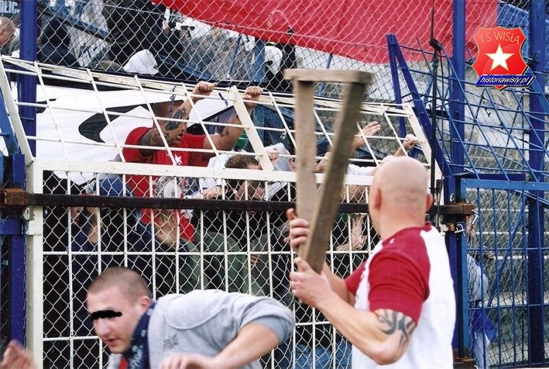Ilu Zawodników Liczy Drużyna Piłki Ręcznej 𝕮𝖎𝖙𝖞 𝕭𝖔𝖞 🦅 on Twitter: "Wyjazd do Poznania 11 czerwca 2004 r. był to