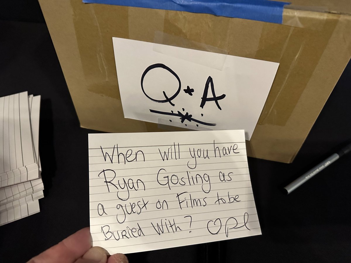 DevineActor's tweet photo. @brettgoldstein LOVED YOUR SHOW!!! 🤣🥰😀 Thanks for answering my question.  "He's welcome!" 🥰🤣🙏 https://t.co/gPEVS1gmCz