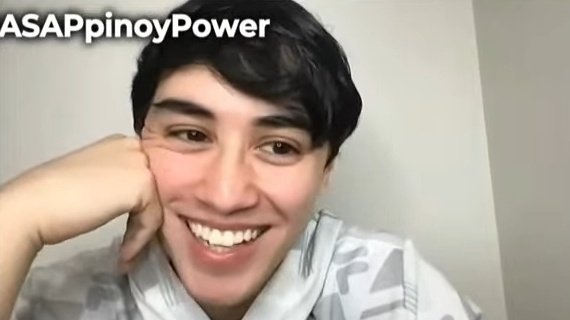 flyer_chavz's tweet photo. EDWARD CELEBRATES PinoyPOWER

@Barber_Edward_ | #EdwardBarber 
#ASAPpinoyPower | #iWantASAP https://t.co/DxrtV263D8