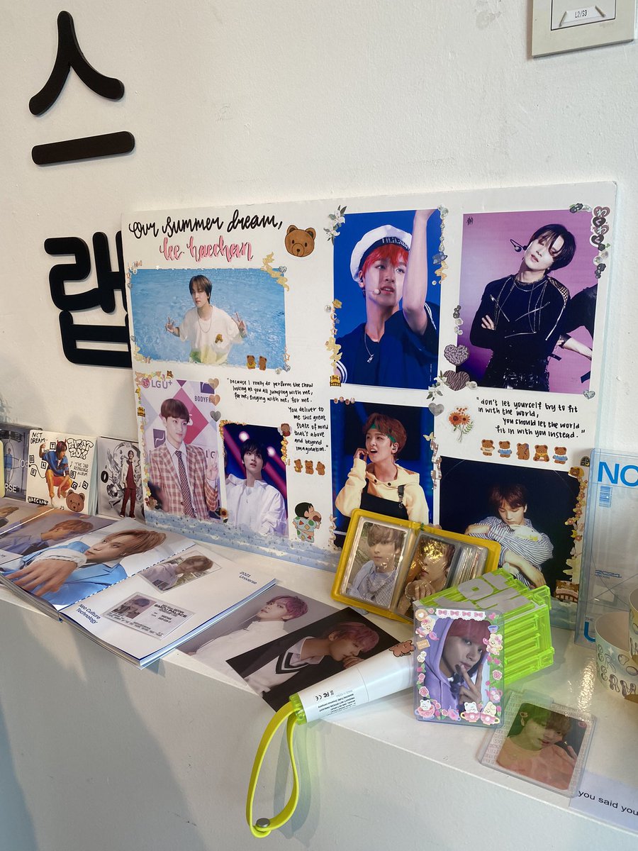 bunnyadoo's tweet photo. went to haechan fancafe event @ bugis icelab 💛💛 happy birthday haechan and thank you for hosting this special bday event for our full sun ☀️💛🌤️@summerdream0606 https://t.co/msPYTjq5oE