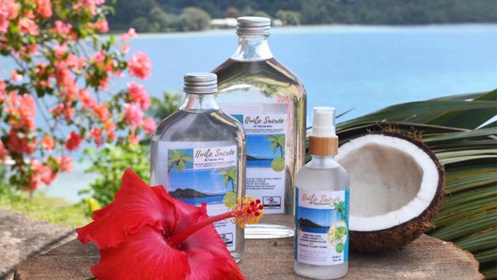 TahitianStore's tweet photo. Découvrez les secrets de beauté polynésiens avec nos gammes d'huile de coco, de monoï et d'huile de Tamanu. Nourrissez votre peau, vos cheveux et votre esprit avec ces trésors exotiques. 🥥🌺 #RituelDeBienEtre
https://t.co/4yKESybLBH https://t.co/DvyDi1KcQe