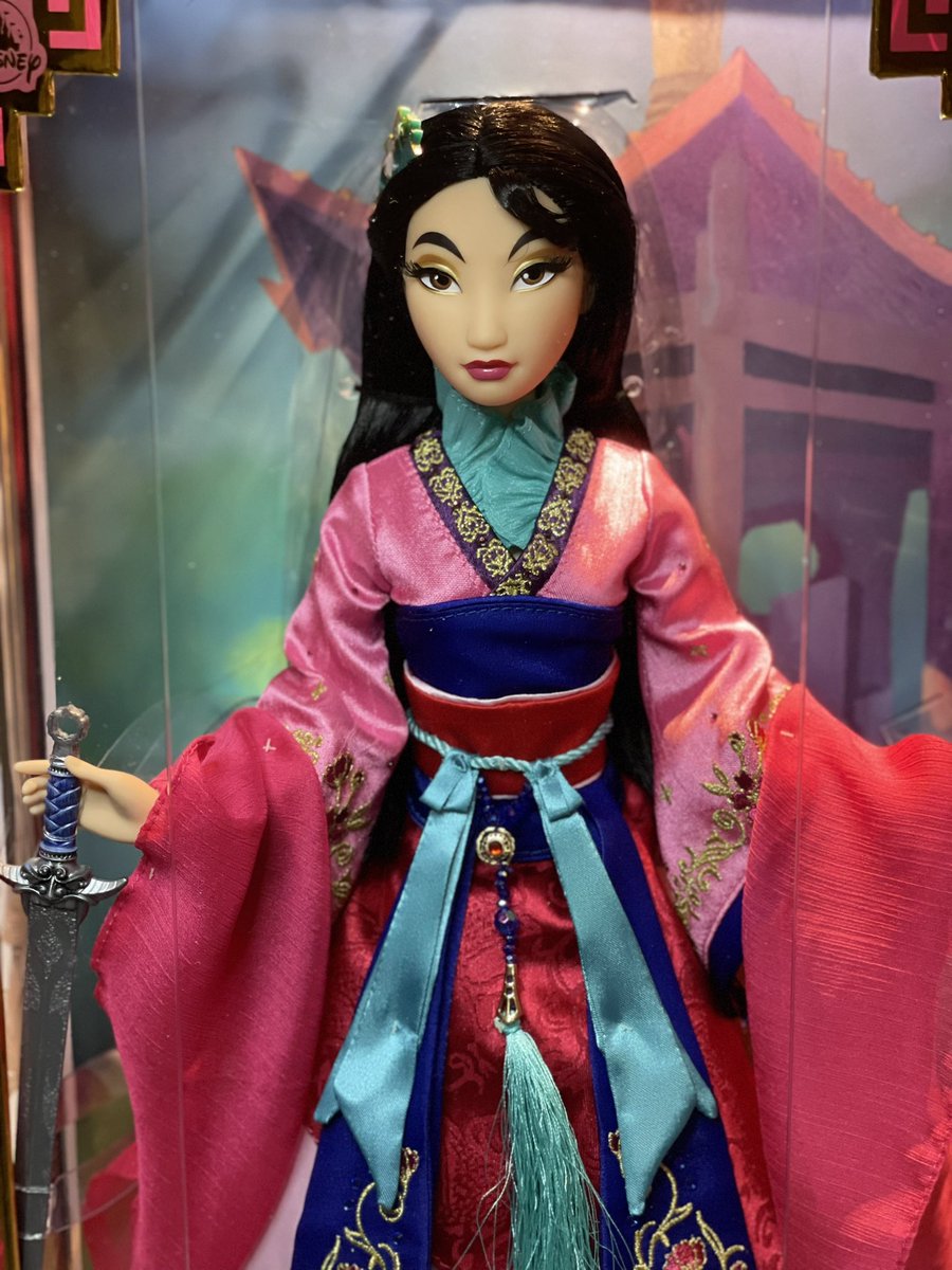 aaron malibu on Twitter "mulan’s new face wins the idgaf war"