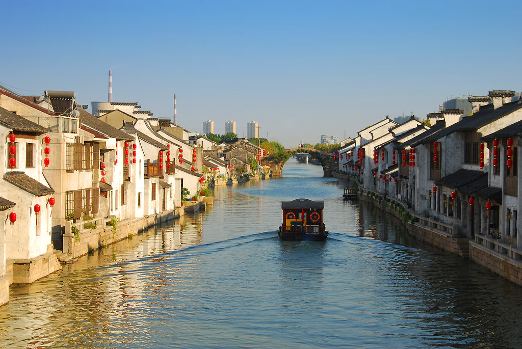 ZhaLiyou's tweet photo. 古运河推动复兴路!
China completes Grand Canal water supply project
With a history of +2,500 years, the Grand Canal, connecting Beijing and Hangzhou of Zhejiang, served as a significant transportation artery in ancient China. https://t.co/8fv7nQORhC https://t.co/vY5U4MXkEP