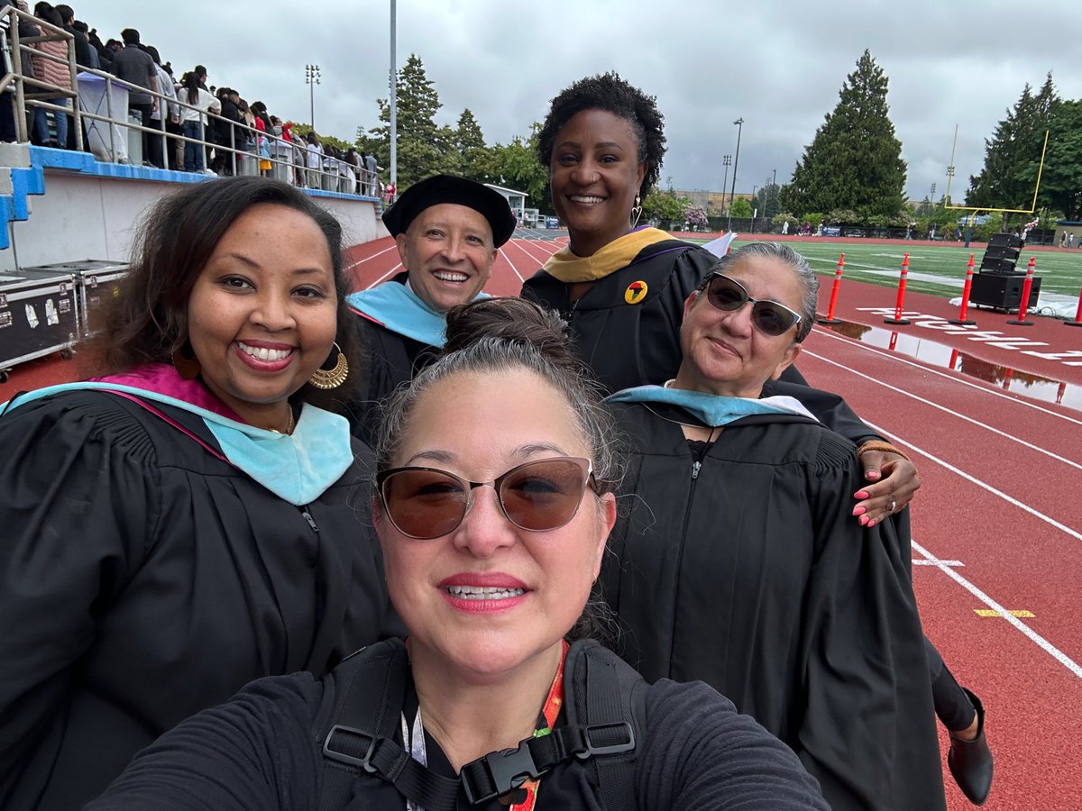 Started Day 1 of <a href="/HighlineSchools/">Highline Schools</a> #classof2023 Graduations with <a href="/TyeeHigh/">Tyee High School</a> and some ☔️. Congrats to all the Grads! 🎓