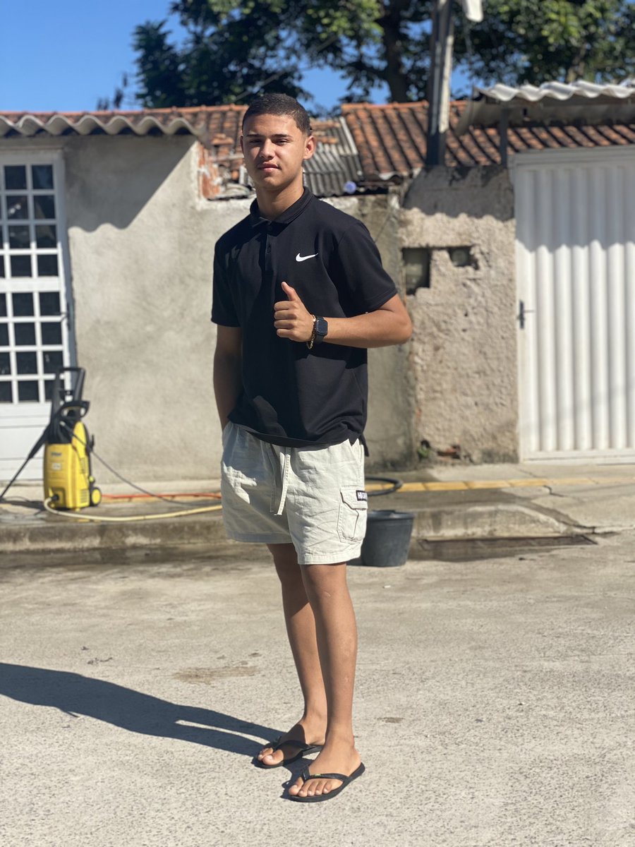 Aos que são contra mim eu ,desejo muita sorte ✍🏻🥇🤴🏻😇!