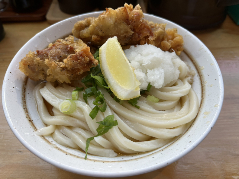 DJSND's tweet image. 前回と同じ画角(笑
またまたとり天ぶっかけ¥810いただきました。
美味しかったのでとりあえずリピートでしょう。
... 
tabelog.com/rvwr/diggilymp… #tabelog